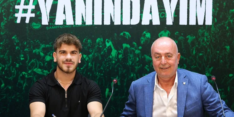 Bursaspor, Bilal Güney’le sözleşme yeniledi