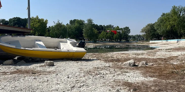Sakarya Nehri’nin doğduğu Sakaryabaşı’nda sular çekildi