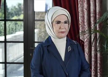 Emine Erdoğan’dan “koruyucu aile” paylaşımı