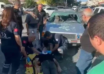 Otomobilin çarptığı yaya yaralandı