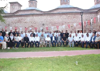 Yenişehir Kaymakamı Mustafa Güney’e veda yemeği