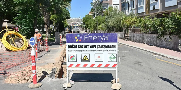 Kepez’de 8 mahalle doğal gazla buluşuyor