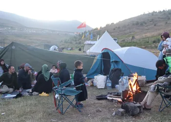 Sıcaktan bunalanlar yaylada