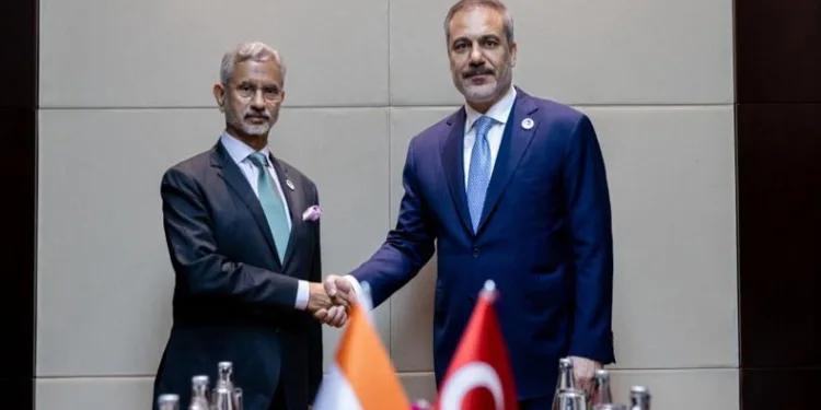 Bakan Fidan, Hint mevkidaşı Jaishankar ile görüştü