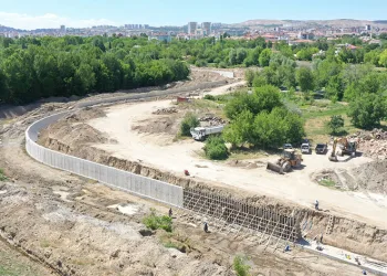 Elazığ’da taşkın koruma inşaat çalışmaları sürüyor