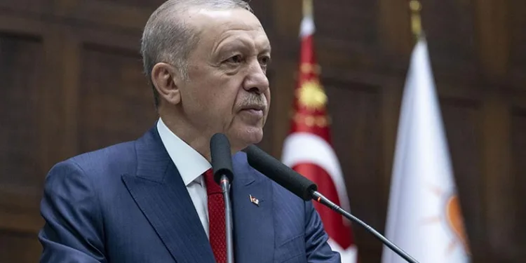 Erdoğan: “Kimse bize merhamet dersi vermeye kalkışmasın”
