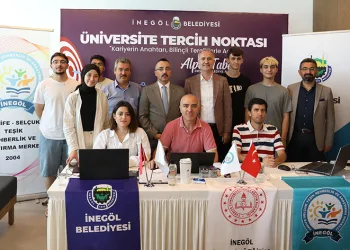 İnegöl protokolü üniversite adaylarına moral depoladı
