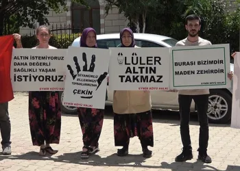 Bursa’da köylülerden altın madenine karşı pankartlı eylem