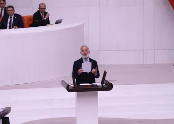 TBMM Genel Kurulu’nda tansiyon yükseldi