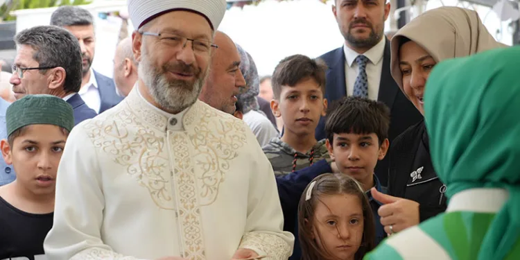 “Dünyanın İslam’ın ve Kur’an’ın merhametine ihtiyacı var”