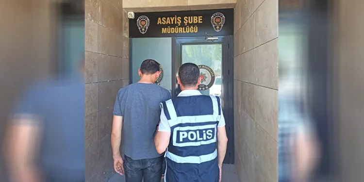 6 yıl hapis cezası ile aranan şahıs yakalandı
