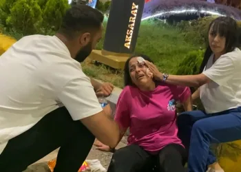 Kendi yarasını unutup hamile arkadaşına koştu