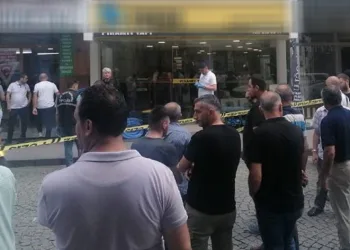 Helallik isteyip canına kıydı