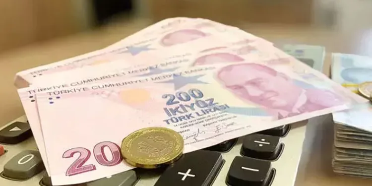 En düşük emekli maaşı 12 bin 500 lira oldu