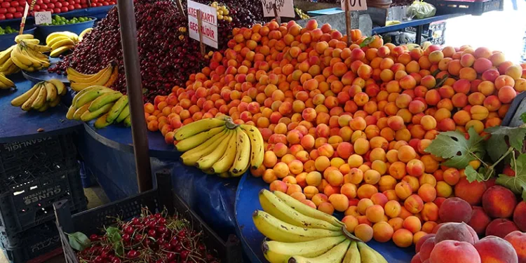 Yaz geldi, pazarda fiyatlar düştü