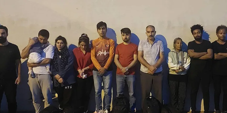 23 kaçak göçmen yakalandı