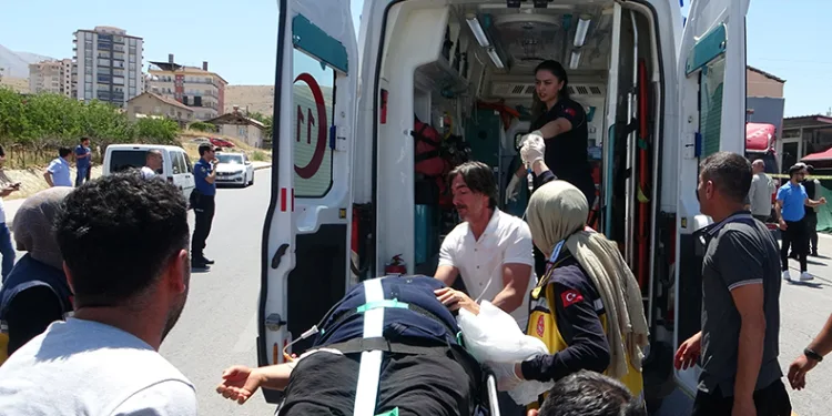 Malatya’da polis memurunun karıştığı silahlı kavga