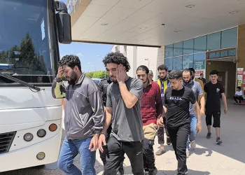 Bursa’da 10 kaçak göçmen yakalandı