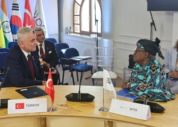 Bakan Bolat, Dünya Ticaret Örgütü Genel Direktörü Okonjo-Iweala ile görüştü