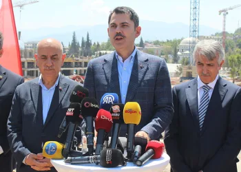 “6 Şubat depreminin mali faturası 104 milyar doları aştı”