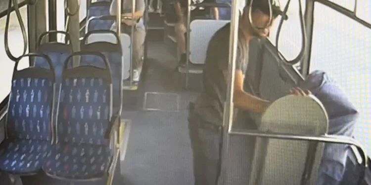 Hırsızı kendi kendine konuşması ele verdi