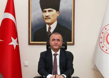 Türkü gerçek oldu, Tokat valisiz kaldı