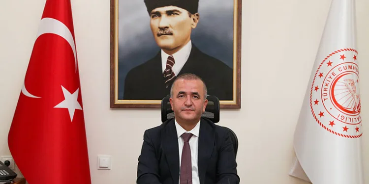 Türkü gerçek oldu, Tokat valisiz kaldı
