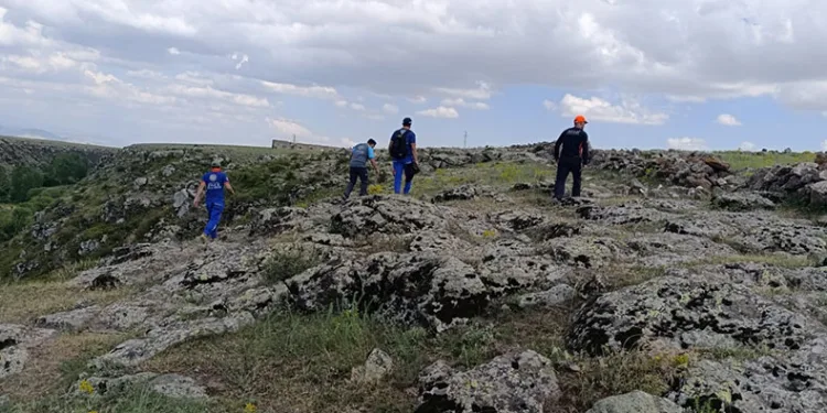 Digor’da kaybolan Yıldız sırra kadem bastı