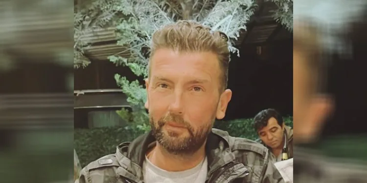 Kavga edenleri ayırırken canından oldu