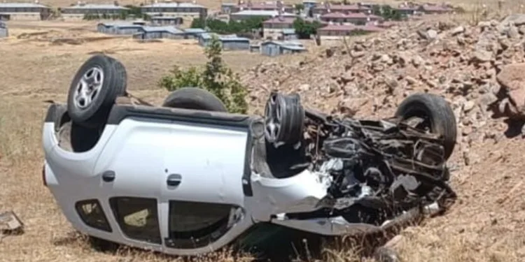 Elazığ’da otomobil takla attı: 1 yaralı