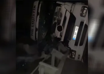 Kütahya’da iki ayrı trafik kazası: 1 ölü, 6 yaralı
