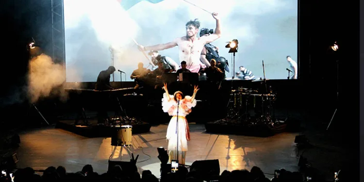 Dünya Barışının simge ismi Mathlouthi, Bursa Festivali’nde