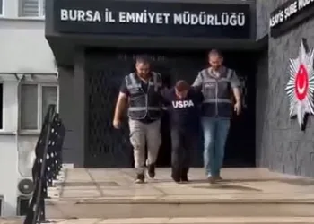 30 yıl hapis cezasıyla aranıyordu, kıskıvrak yakalandı