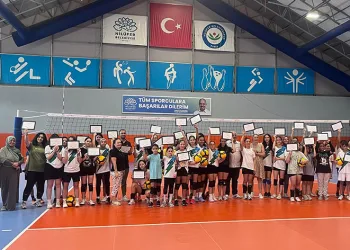 Nilüfer Yaz Spor Okullarında ilk dönem tamamlandı