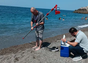 Zonguldak’ta deniz suyundan numuneler alındı