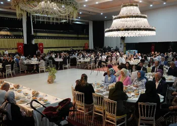 Vali Demirtaş, gaziler ve şehit yakınlarıyla bir araya geldi