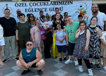 Özel çocuklar kendileri için düzenlenen etkinlikte doyasıya eğlendi