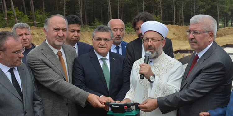 “Camisiz camia olmaz”