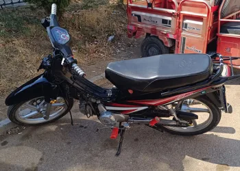 Çaldığı motosiklete aynı marka ve modelden çalıntı plaka takmış