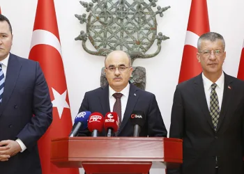 Vali Dağlı, dolandırıcılık olaylarına karşı uyardı