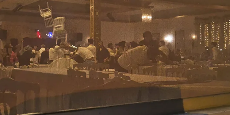 Düğünde kavga: Sandalyeler havada uçuştu