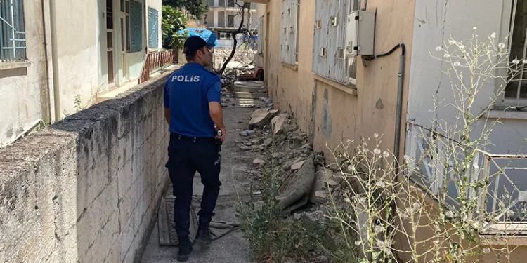 Hırsızlık ihbarı polisi harekete geçirdi