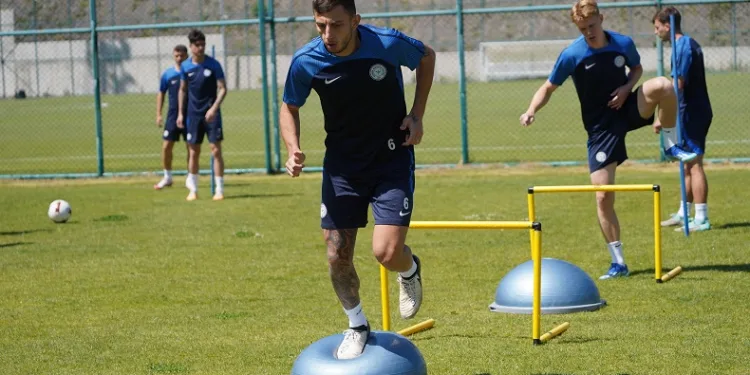 Çaykur Rizespor, yeni sezon hazırlıklarını sürdürüyor