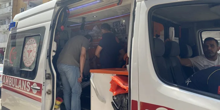Diyarbakır’da İranlı bacağından vuruldu