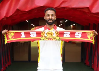 Göztepe, Nazım Sangare’yi duyurdu