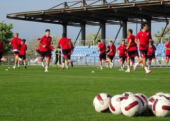 Samsunspor, top başı yaptı