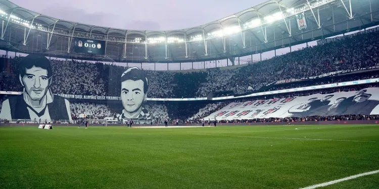 Beşiktaş’ta 2024-2025 sezonu kombine fiyatları açıklandı