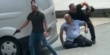 Eski belediye başkanı silahlı kavgada hayatını kaybetti