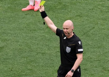 İspanya – Almanya maçında Anthony Taylor düdük çalacak