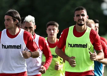 Sivasspor günü çift idmanla tamamladı